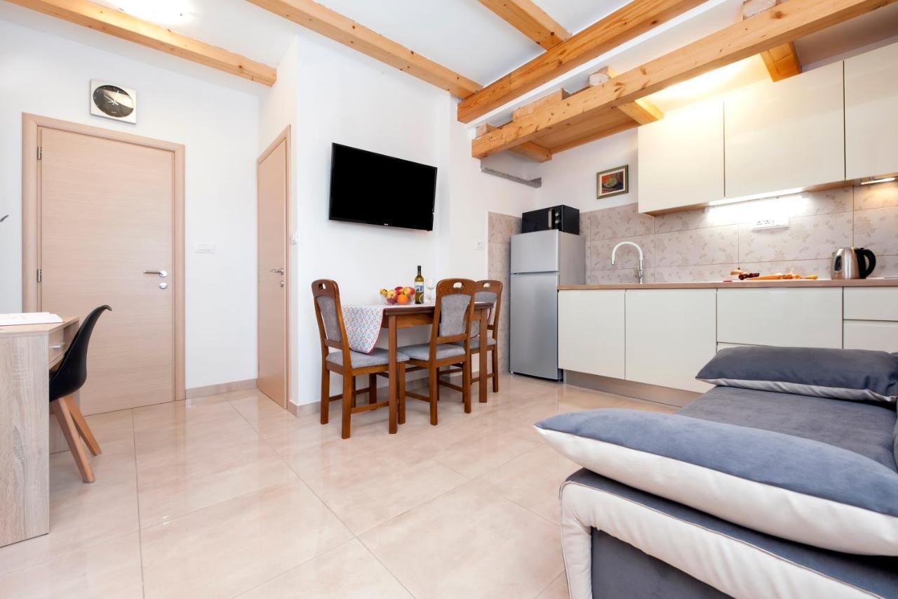 Casetta In Campagna Rovinj Extérieur photo